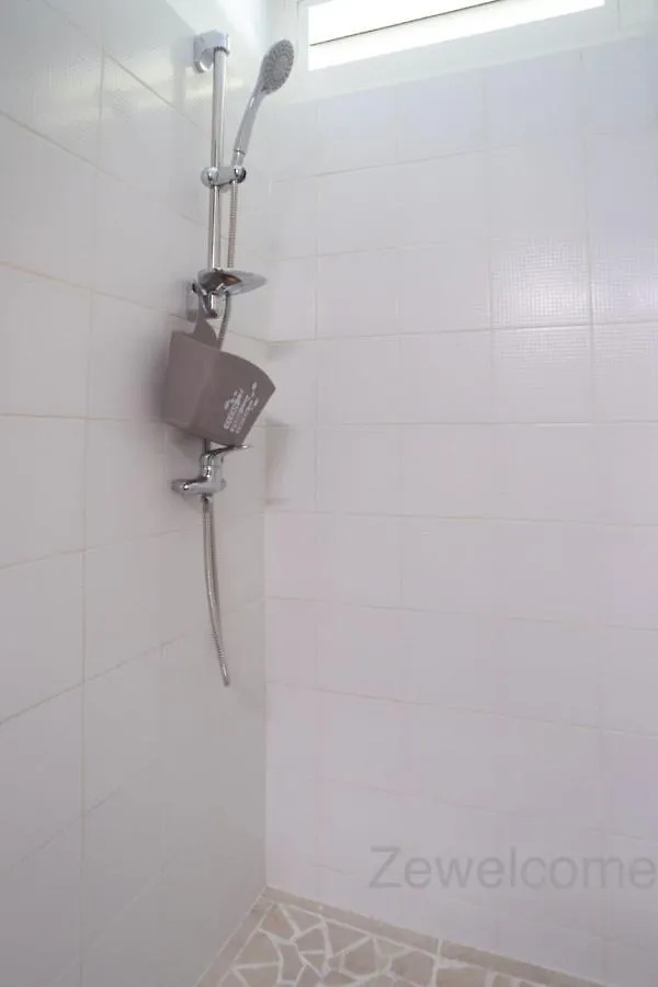 Апартаменты Appartement La Civardiere Сен-Франсуа